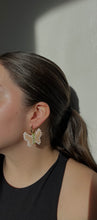 Cargar imagen en el visor de la galería, Olivia Earrings in Beige/Green