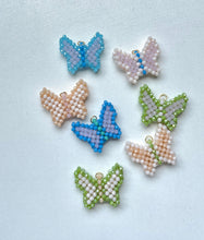 Cargar imagen en el visor de la galería, Olivia Earrings in Beige/Green