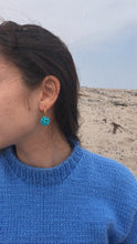 Cargar imagen en el visor de la galería, Burbuja Earrings Turquesa I
